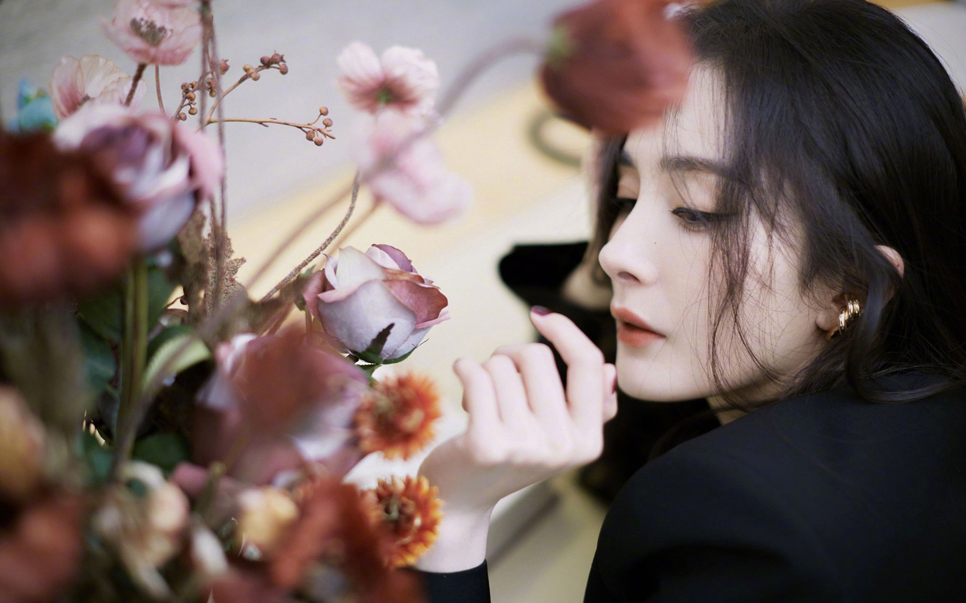 青少年篮球“追梦之旅”系列公益广告引发广泛关注,篮球追逐梦