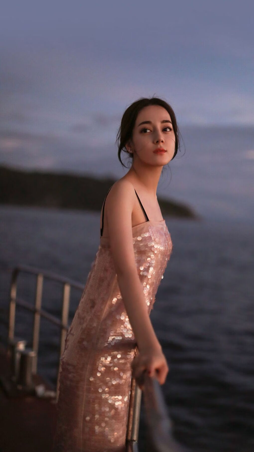 贝林厄姆荣膺欧冠最佳年轻球员,欧冠历史最年轻出场球员